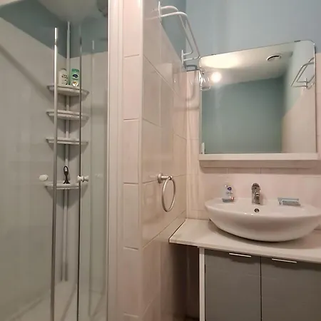 Pour 2 Avec Parking, Cuisine Equipee Et Recharge Pour Vehicules Electriques Aux Portes De Nancy - Fr-1-584-119 Prázdninový dům Choloy