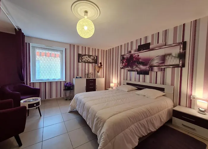 Holiday home Pour 2 Avec Parking, Cuisine Equipee Et Recharge Pour Vehicules Electriques Aux Portes De Nancy - Fr-1-584-119